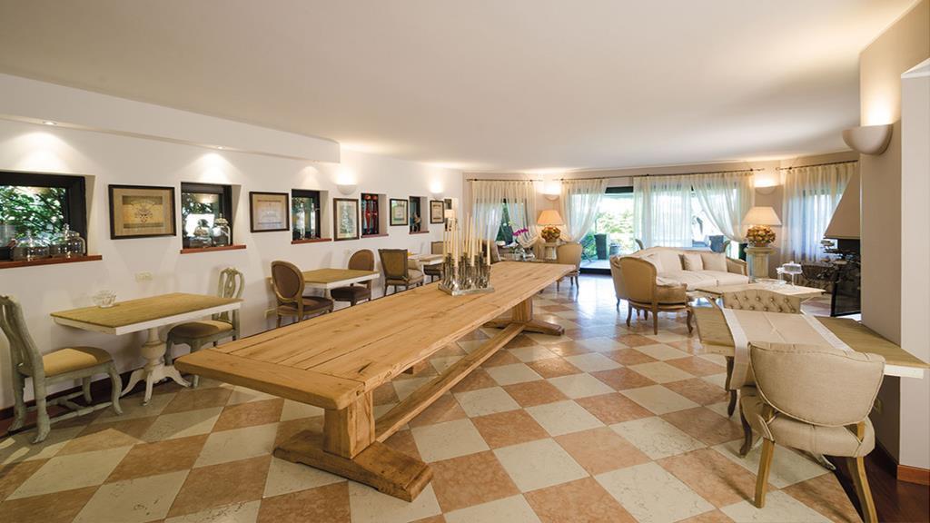 Like Boutique Hotel 3*